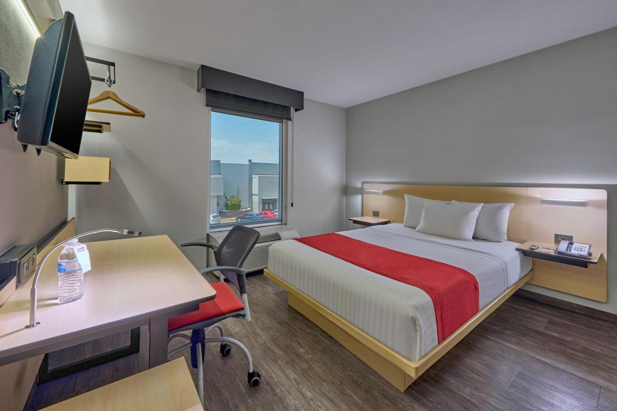 Hotel City Express By Marriott Mexicali Esterno foto